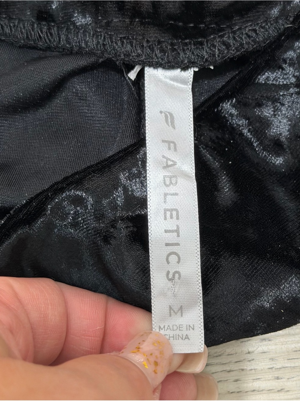 Fabletics Crossover High Waisted Crushed Velour Legging Celeste Black Size M NEW - Picture 7 of 7